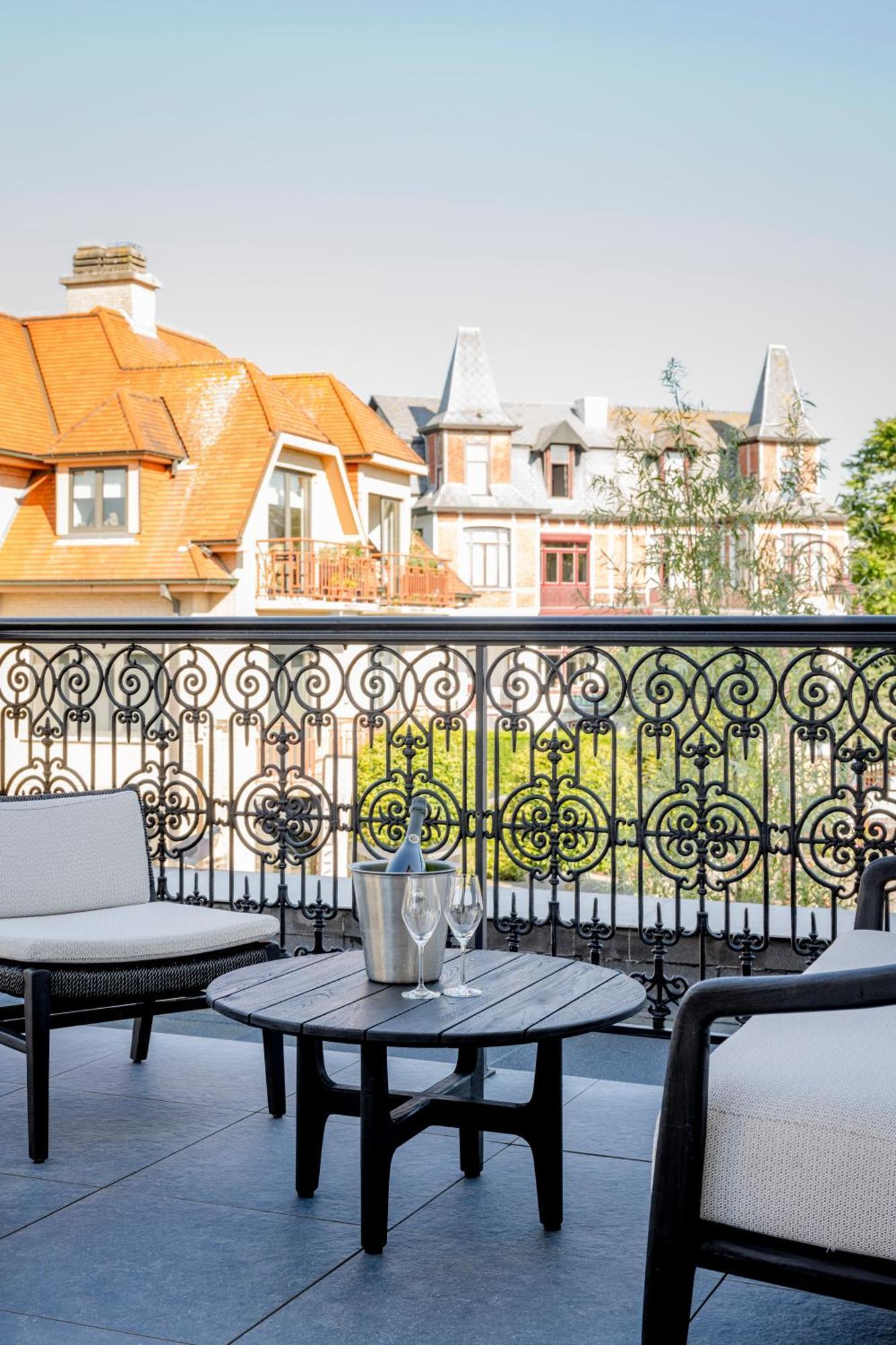 Hotel Des Brasseurs De Haan Eksteriør bilde